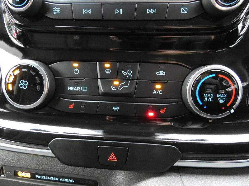FORD TOURNEO CUSTOM