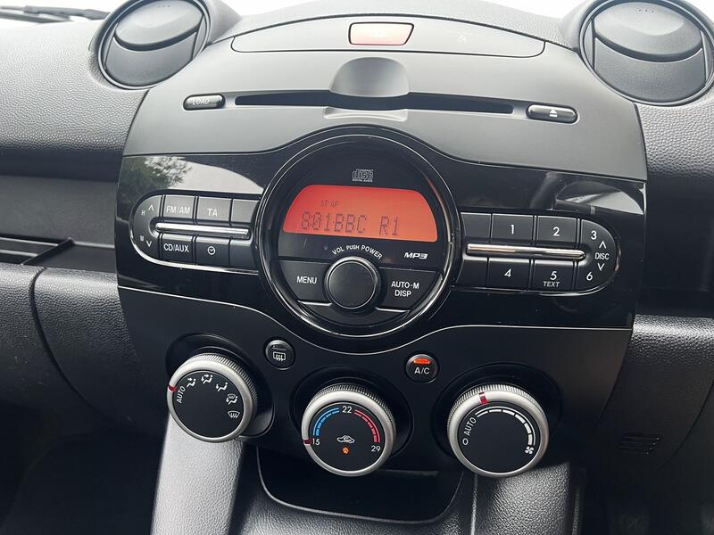 MAZDA MAZDA2