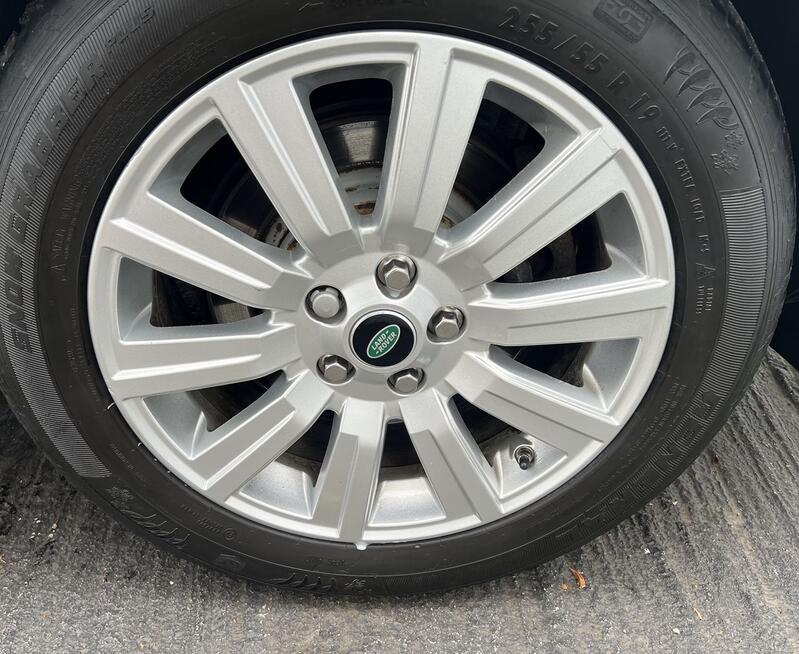 LAND ROVER DISCOVERY 4