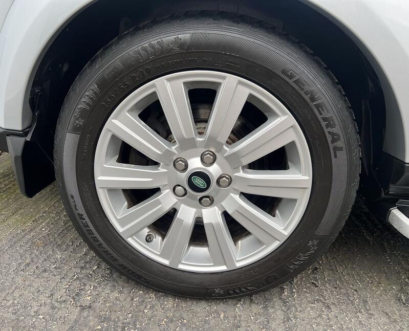 LAND ROVER DISCOVERY 4