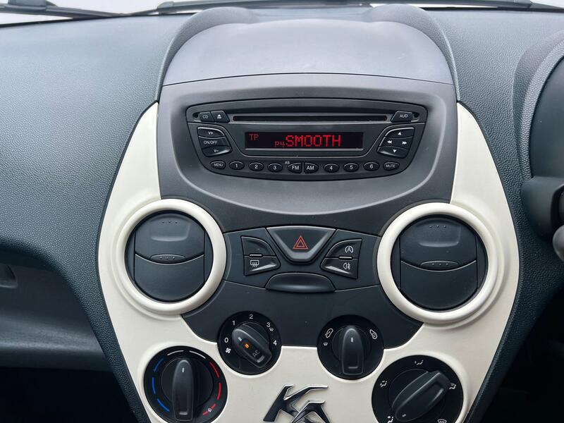 FORD KA