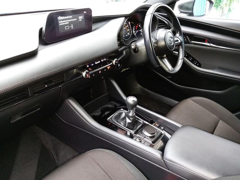 MAZDA MAZDA3