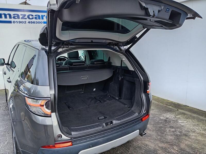 LAND ROVER DISCOVERY SPORT