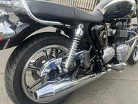 TRIUMPH BONNEVILLE 865