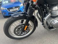 ROYAL ENFIELD INTERCEPTOR