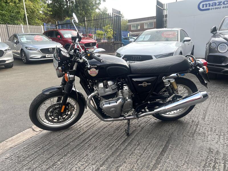 ROYAL ENFIELD INTERCEPTOR