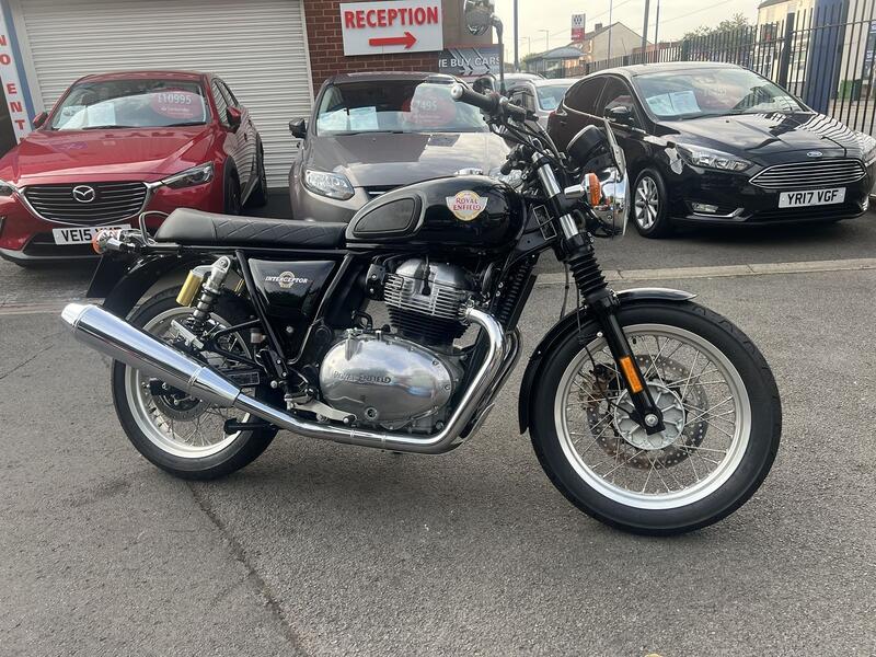 ROYAL ENFIELD INTERCEPTOR